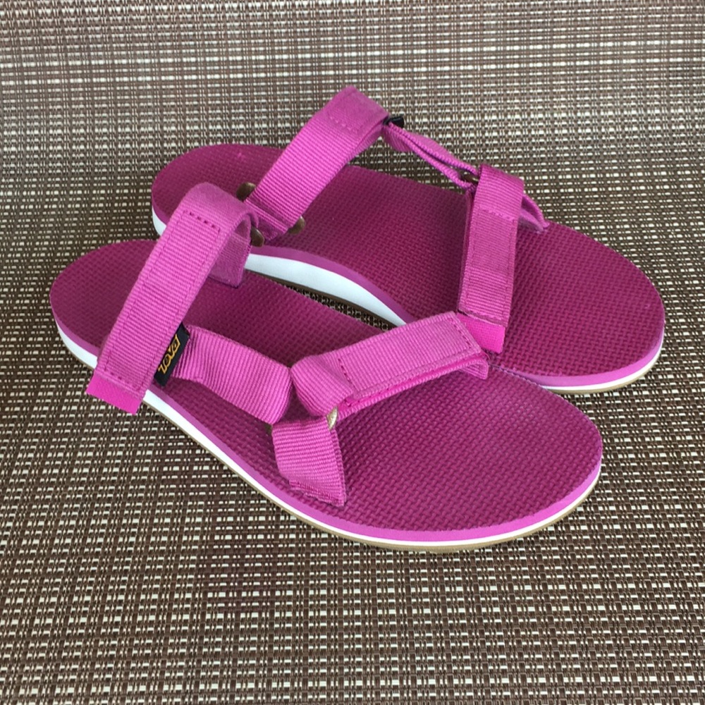 New Magenta Teva Sliders